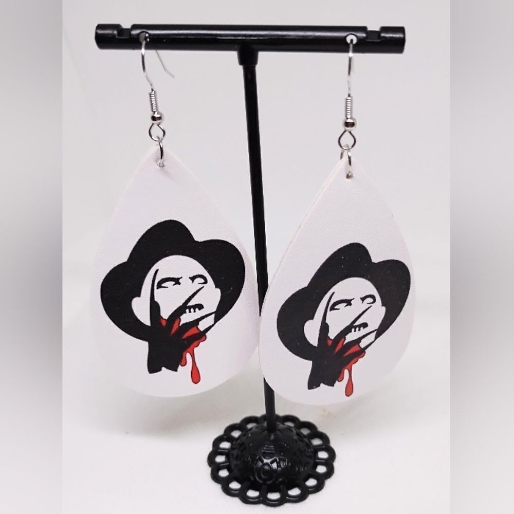 Halloween earrings‎ faux leather new e54